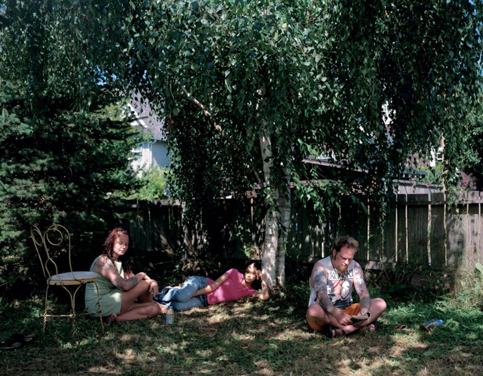 Jeff Wall, Tatoos and Shadows, 2000 LEOTTA